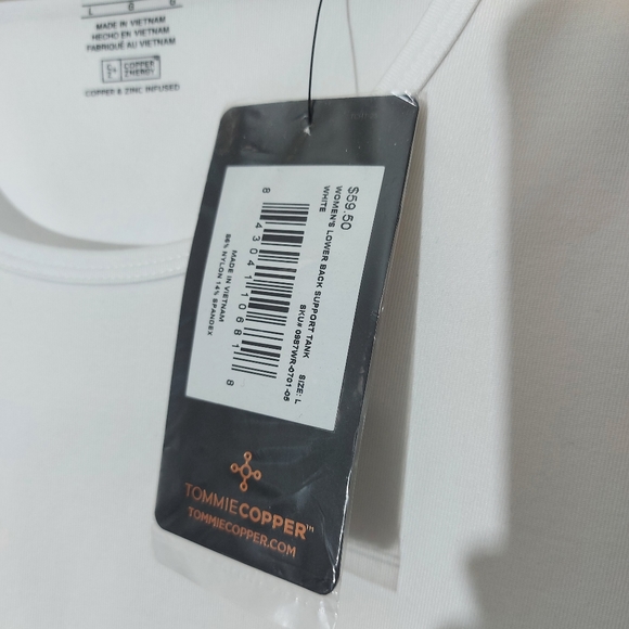 Tommie Copper Copper + Zinc Infused Workout Tank - Picture 4 of 13